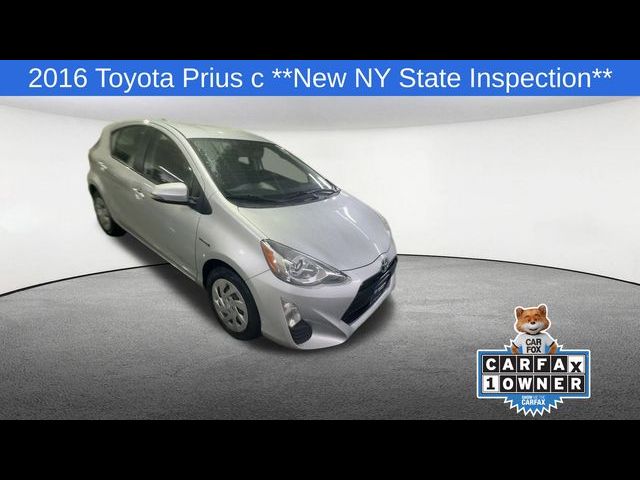 2016 Toyota Prius c Four