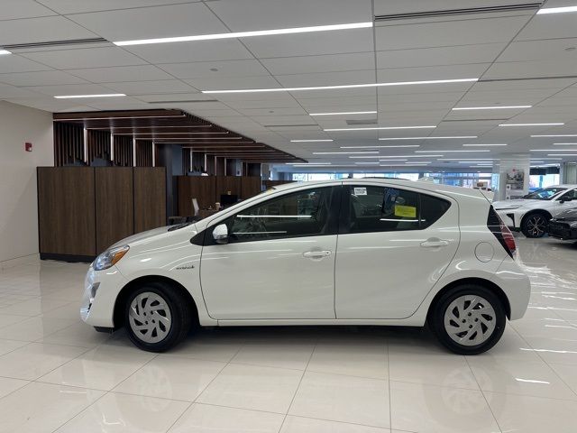 2016 Toyota Prius c Four