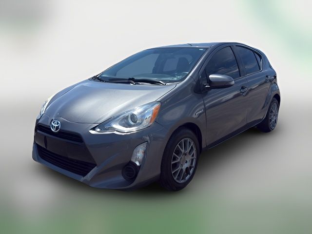 2016 Toyota Prius c Two