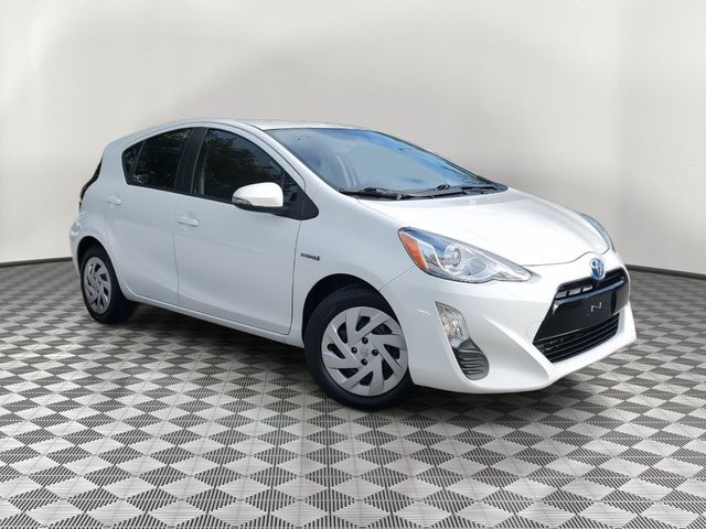 2016 Toyota Prius c Two