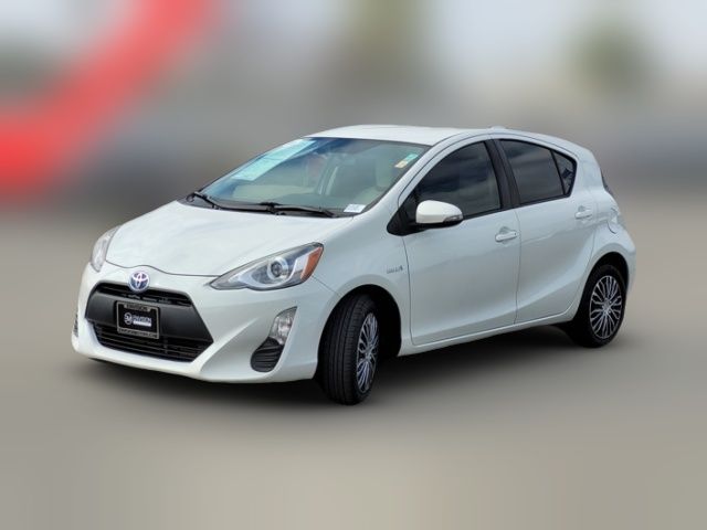 2016 Toyota Prius c One