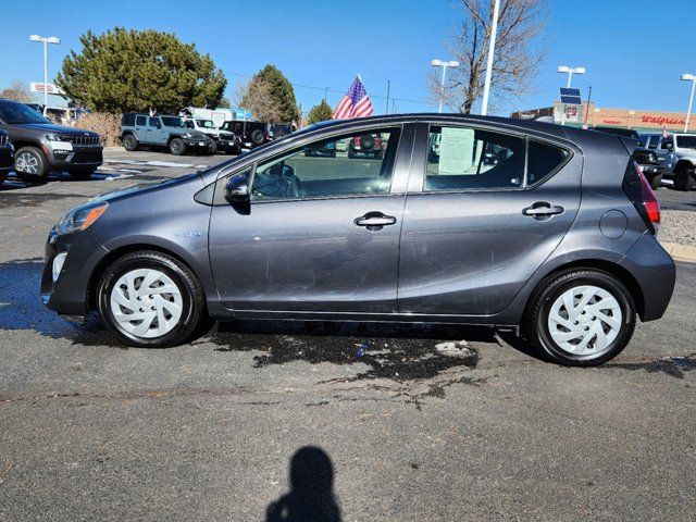 2016 Toyota Prius c Four