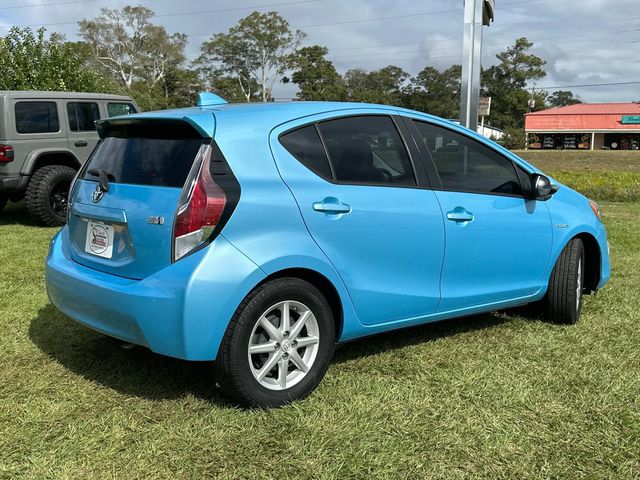 2016 Toyota Prius c Four