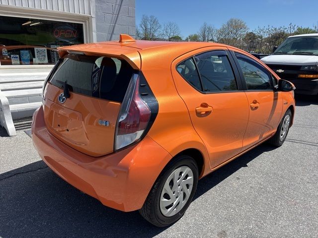2016 Toyota Prius c Four