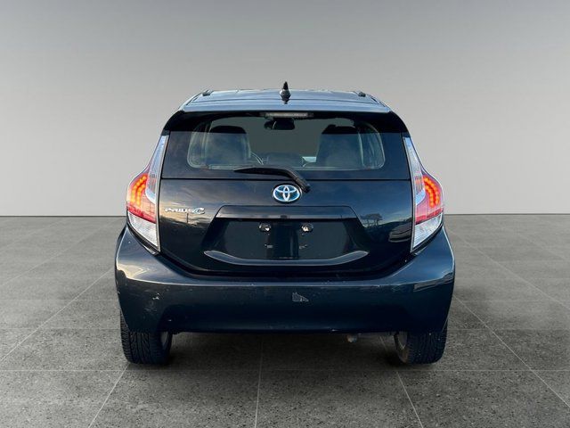 2016 Toyota Prius c Four