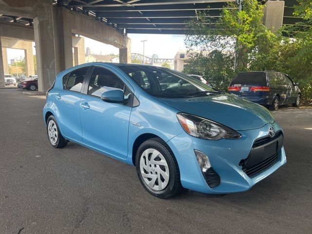 2016 Toyota Prius c Four