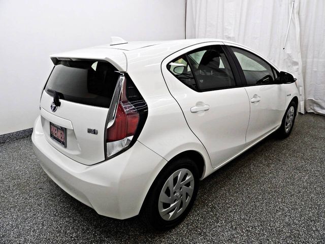 2016 Toyota Prius c Four