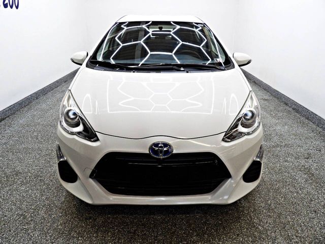 2016 Toyota Prius c Four