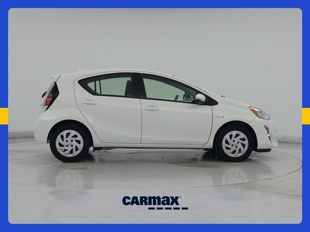 2016 Toyota Prius c One