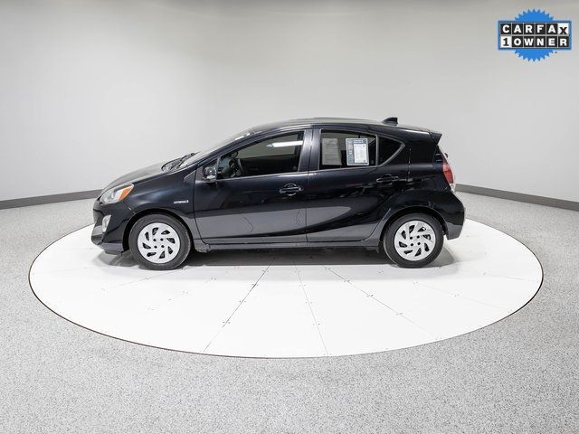 2016 Toyota Prius c One