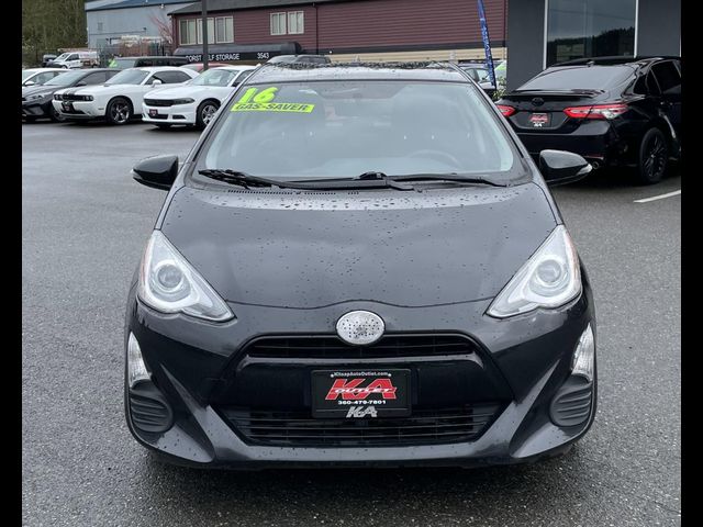2016 Toyota Prius c One