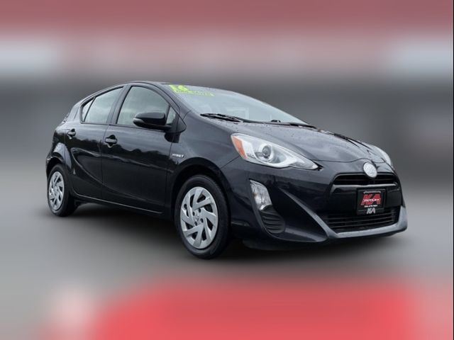 2016 Toyota Prius c One