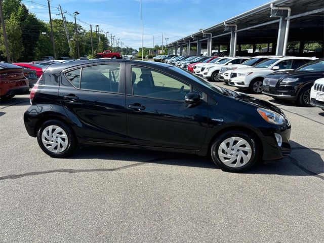 2016 Toyota Prius c One