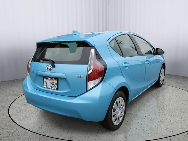 2016 Toyota Prius c One