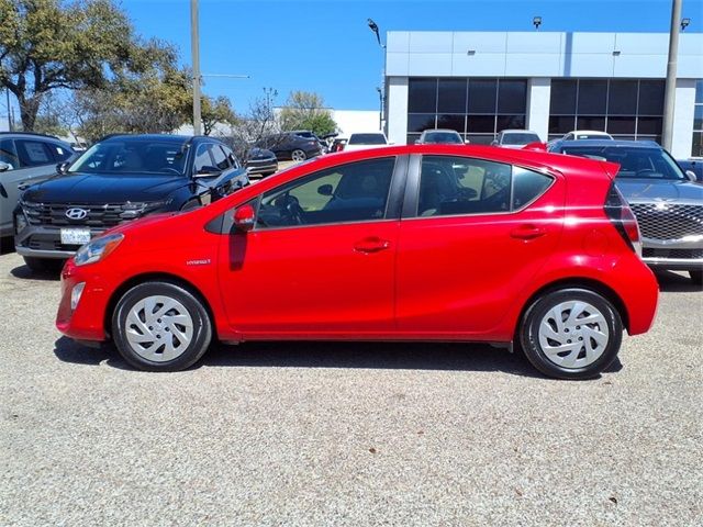 2016 Toyota Prius c 