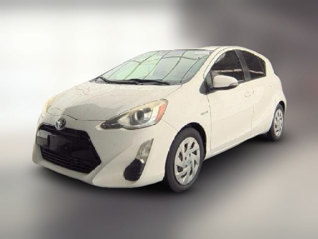 2016 Toyota Prius c One
