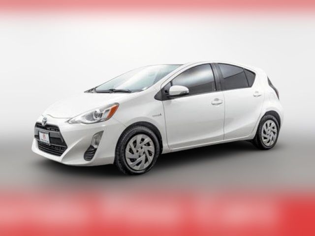 2016 Toyota Prius c One