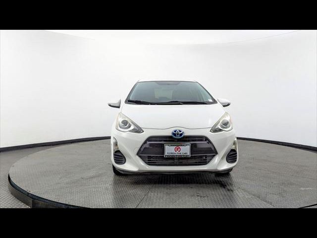 2016 Toyota Prius c One