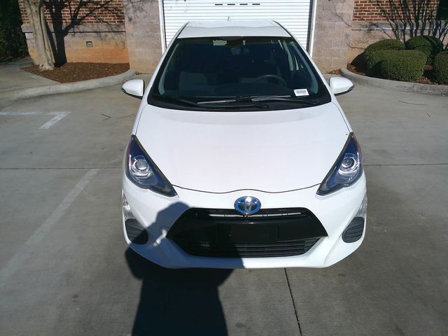 2016 Toyota Prius c One