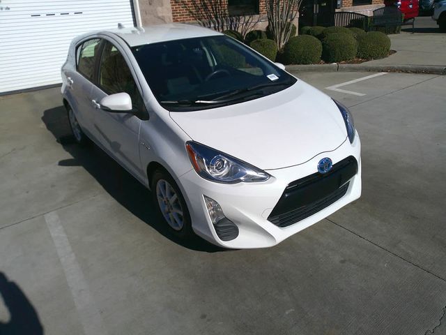 2016 Toyota Prius c One