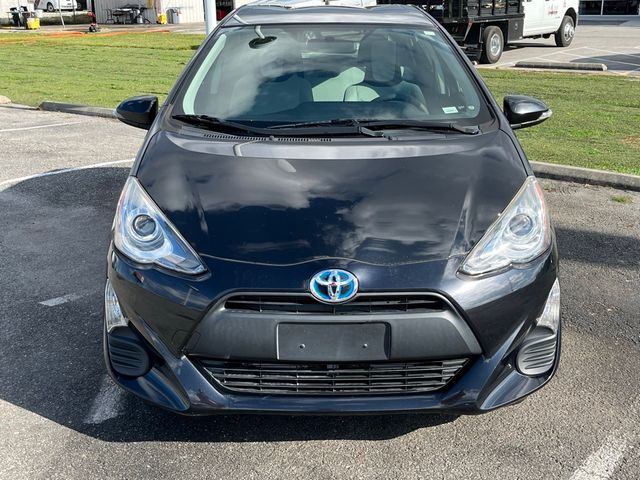 2016 Toyota Prius c One