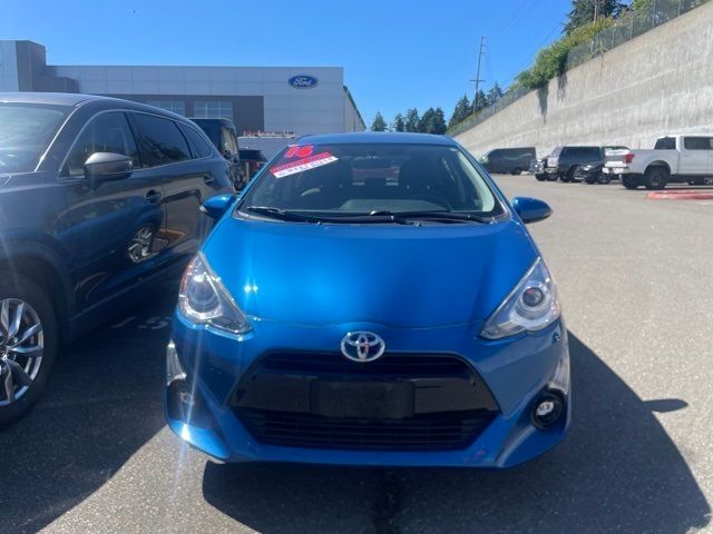 2016 Toyota Prius c Four