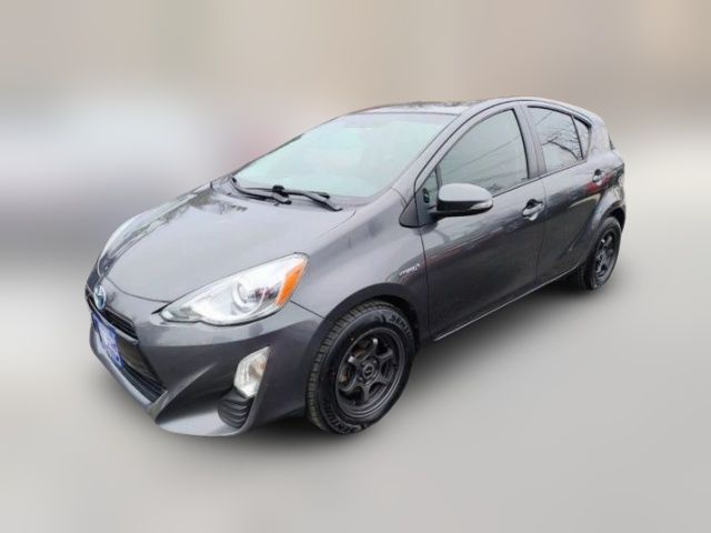 2016 Toyota Prius c One