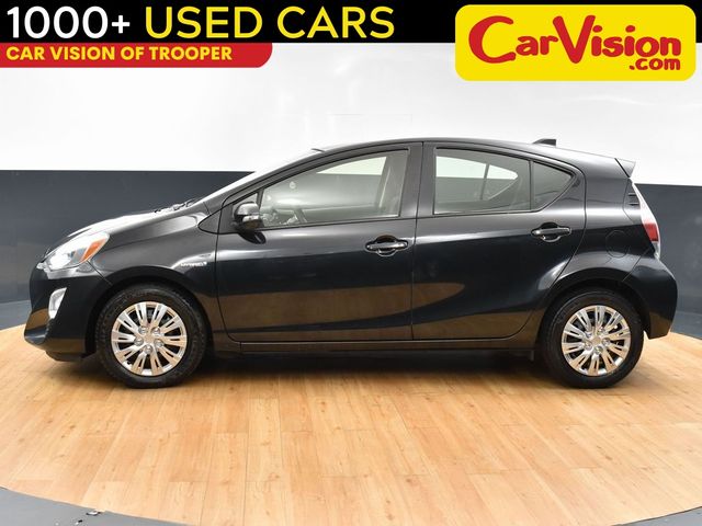 2016 Toyota Prius c Three