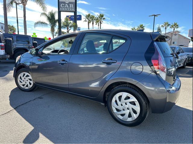 2016 Toyota Prius c Three