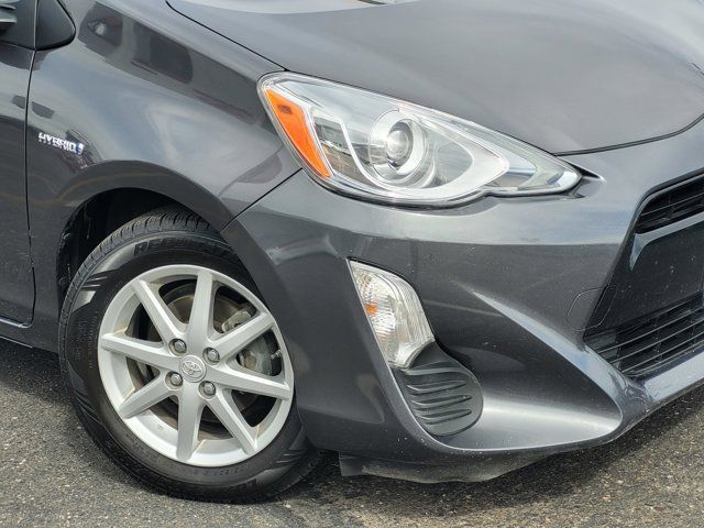 2016 Toyota Prius c Three