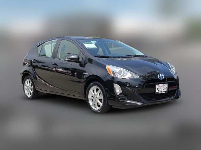 2016 Toyota Prius c Three