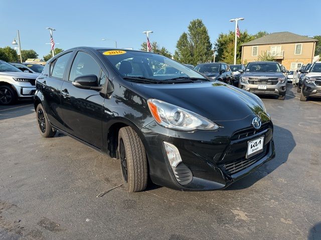 2016 Toyota Prius c Two