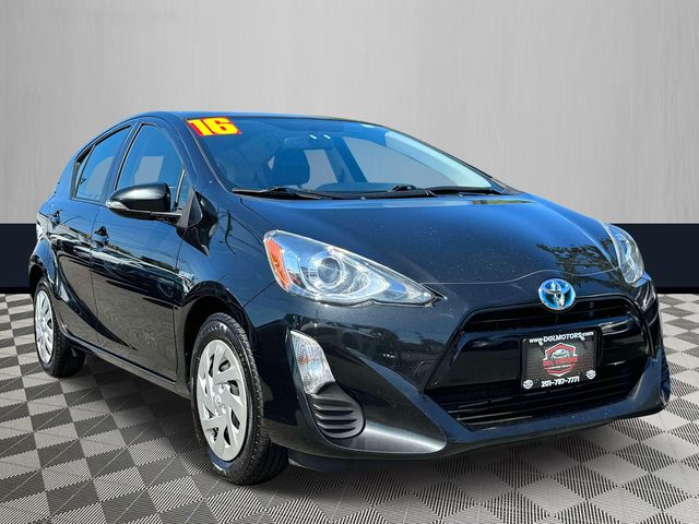 2016 Toyota Prius c Two