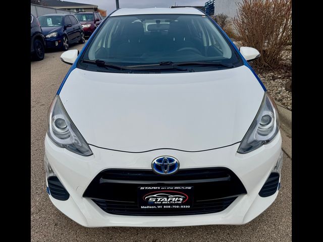 2016 Toyota Prius c Four