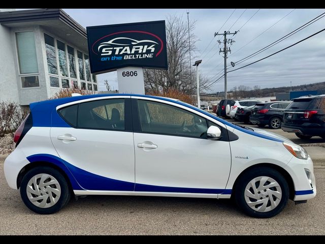 2016 Toyota Prius c Four