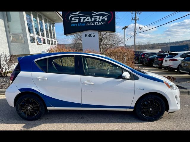 2016 Toyota Prius c Four