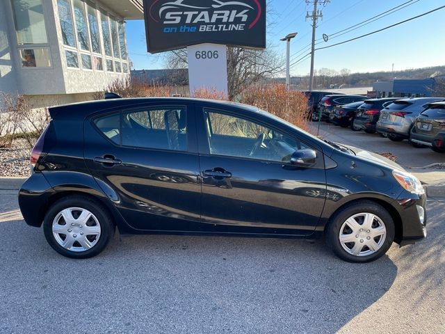 2016 Toyota Prius c Four