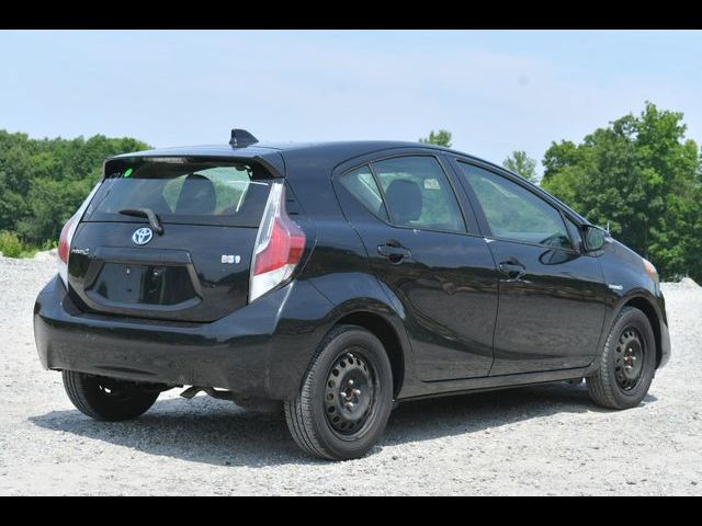 2016 Toyota Prius c Two