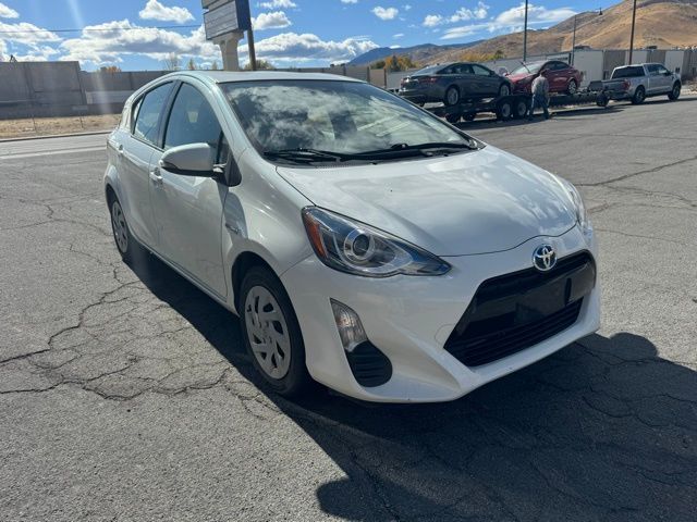 2016 Toyota Prius c Two