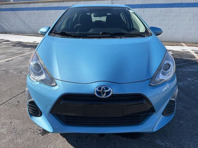2016 Toyota Prius c Two