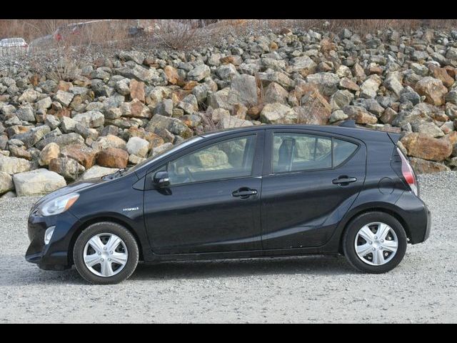 2016 Toyota Prius c Two