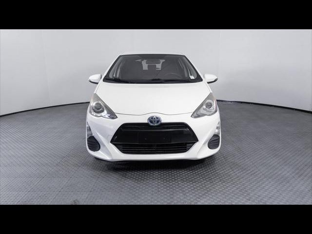 2016 Toyota Prius c Two