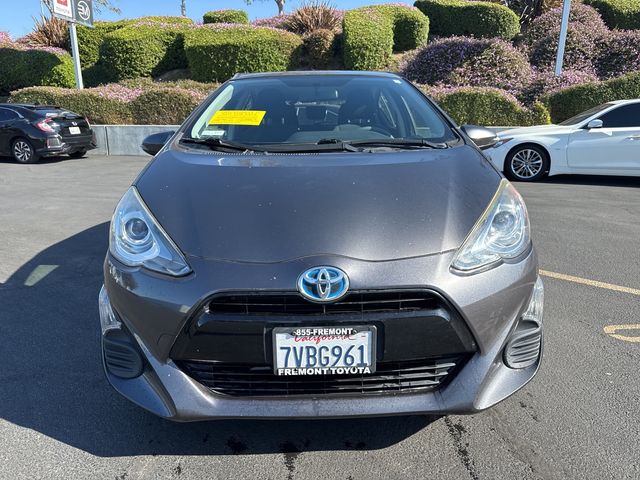 2016 Toyota Prius c Two