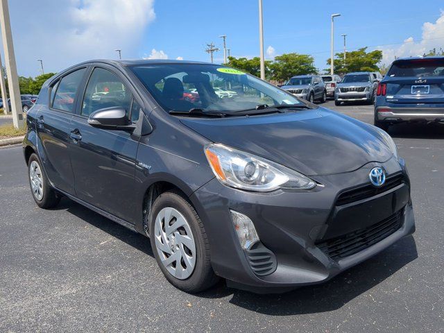 2016 Toyota Prius c Two