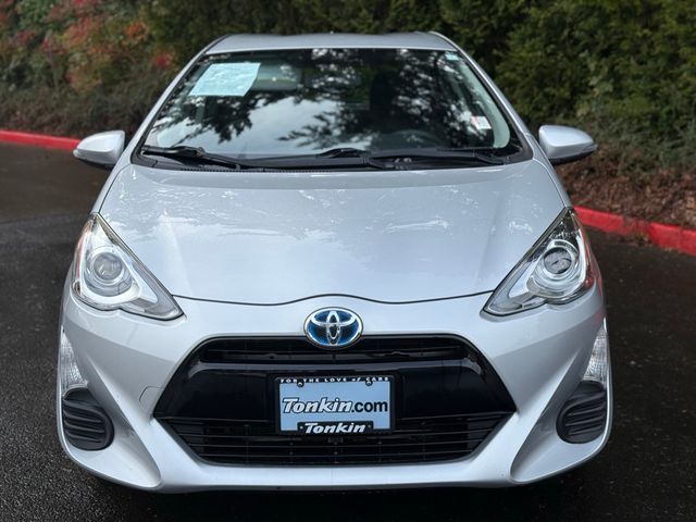 2016 Toyota Prius c Two