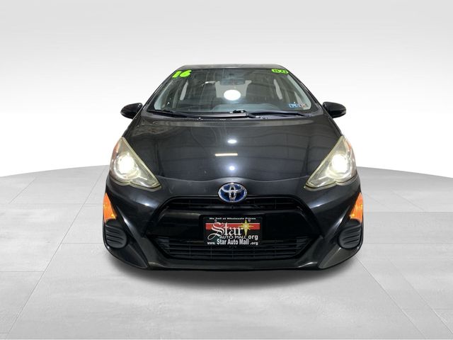 2016 Toyota Prius c Two