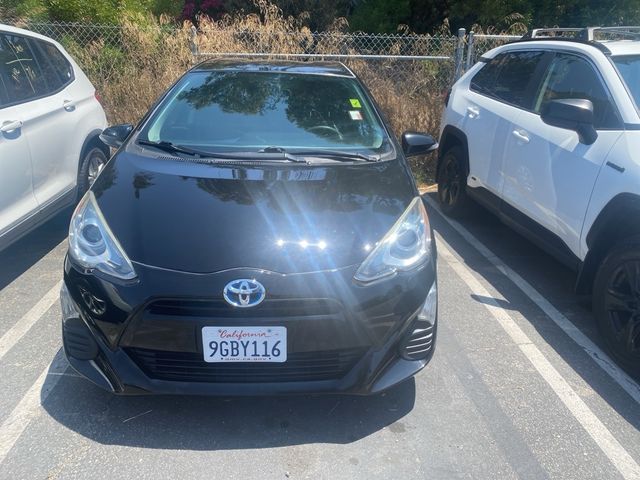 2016 Toyota Prius c Two