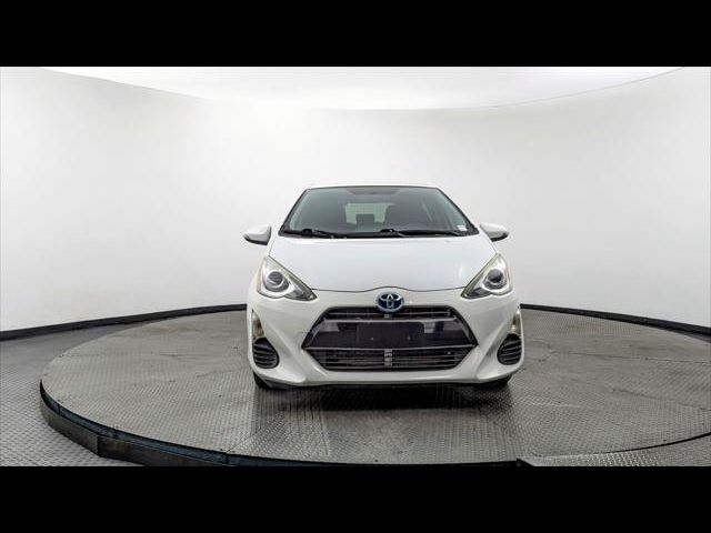 2016 Toyota Prius c Two