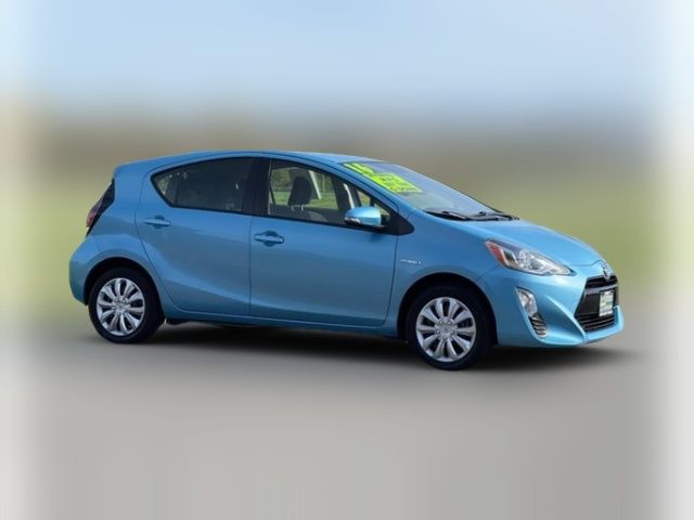 2016 Toyota Prius c Two