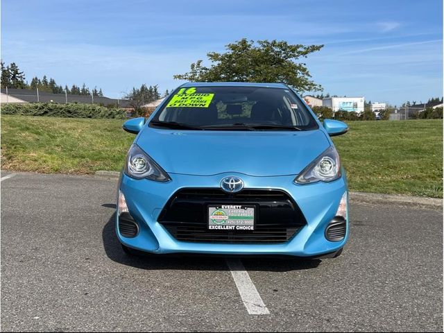 2016 Toyota Prius c Two